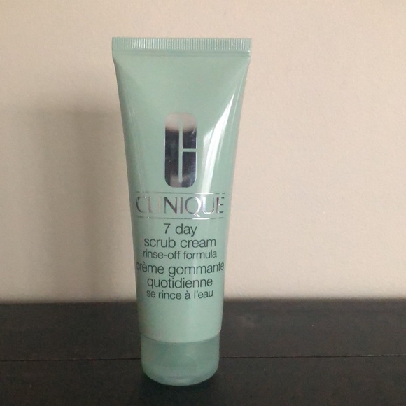 Clinique 7 day scrub cream rinse off formula - Picture 3 of 10
